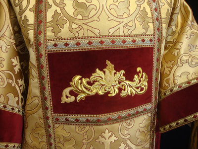 Dalmatic of Passa Flora set